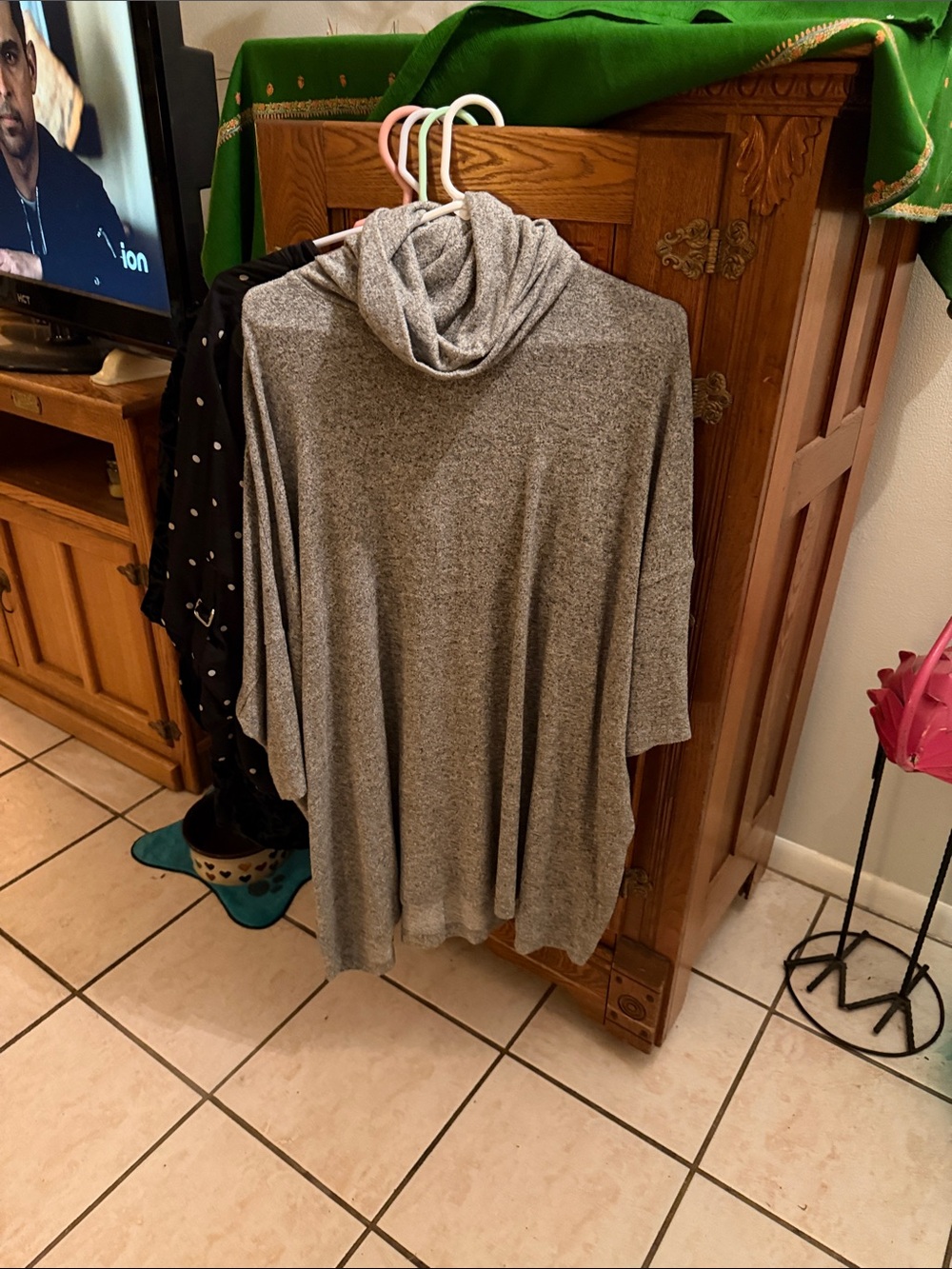Women’s Gray Cowl Pullover Sweater